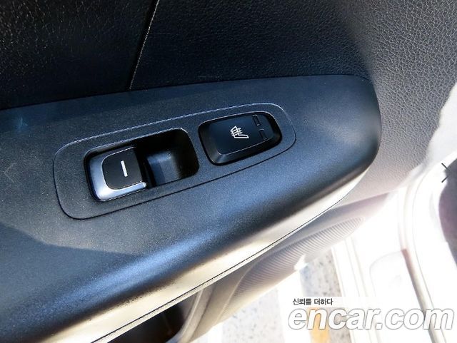 Kia Sportage 2016 — photo 16