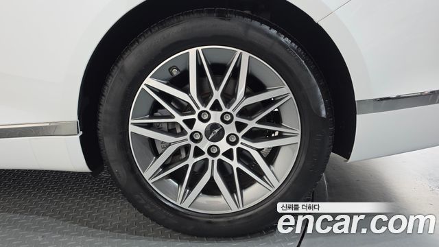 Genesis G80 2025 — photo 7