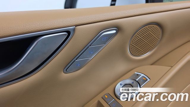 Genesis G80 2025 — photo 36