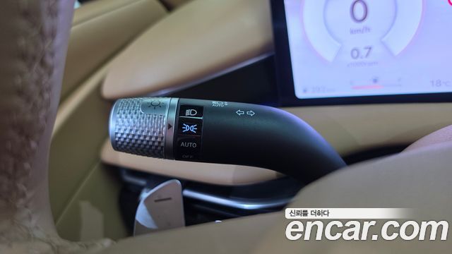 Genesis G80 2025 — photo 37