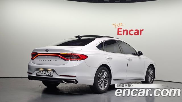 Hyundai Grandeur 2019 — photo 2