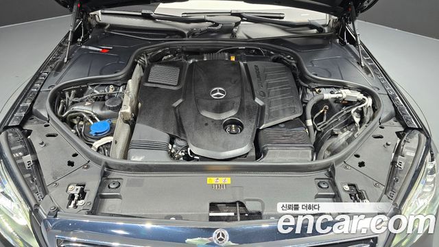 Mercedes-Benz S-Class 2019 — photo 6