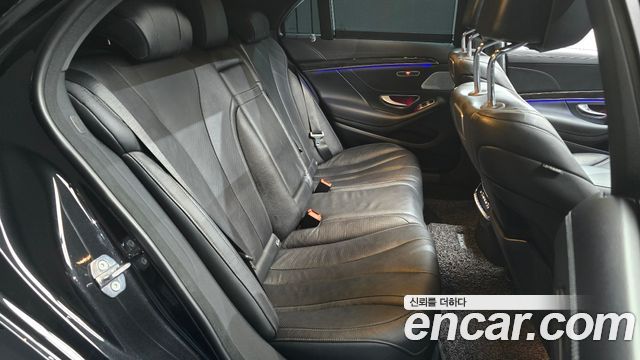 Mercedes-Benz S-Class 2019 — photo 17