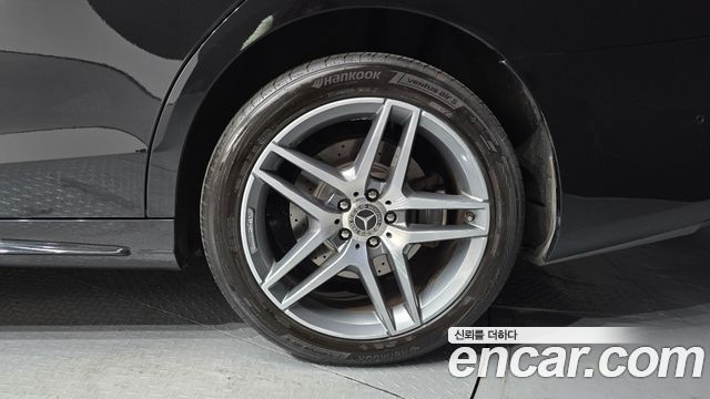 Mercedes-Benz S-Class 2019 — photo 7