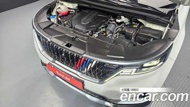 Kia Canival 2021 — photo 6