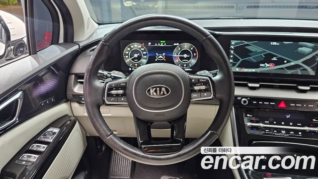 Kia Canival 2021 — photo 13