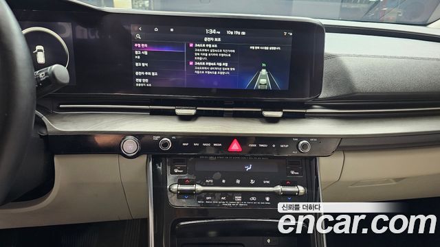 Kia Canival 2021 — photo 14