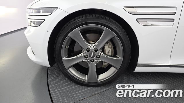Genesis G80 2022 — photo 5
