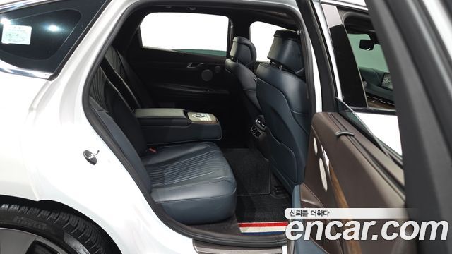 Genesis G80 2022 — photo 18