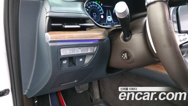 Genesis G80 2022 — photo 27