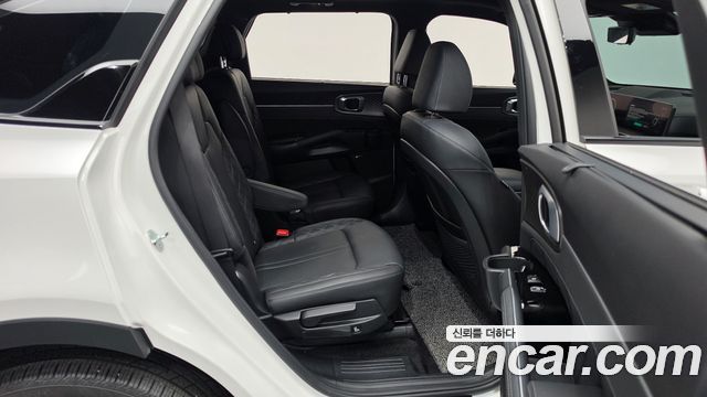 Kia Sorento 2025 — photo 17