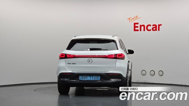 Mercedes-Benz EQA 2021 — photo 4