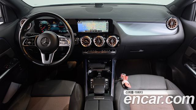 Mercedes-Benz EQA 2021 — photo 10