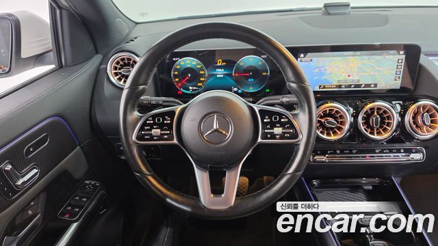 Mercedes-Benz EQA 2021 — photo 20
