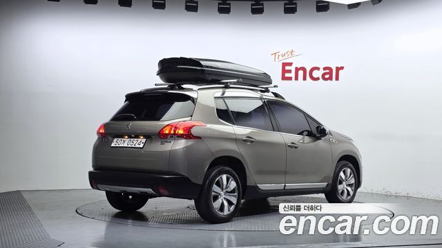 Peugeot 2008 2015 — photo 2