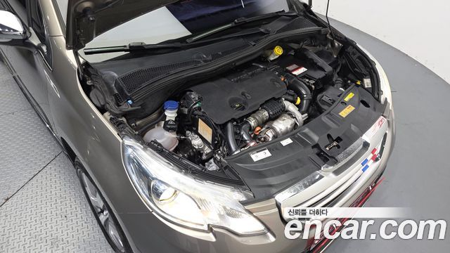Peugeot 2008 2015 — photo 6