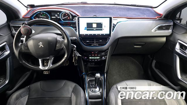 Peugeot 2008 2015 — photo 7