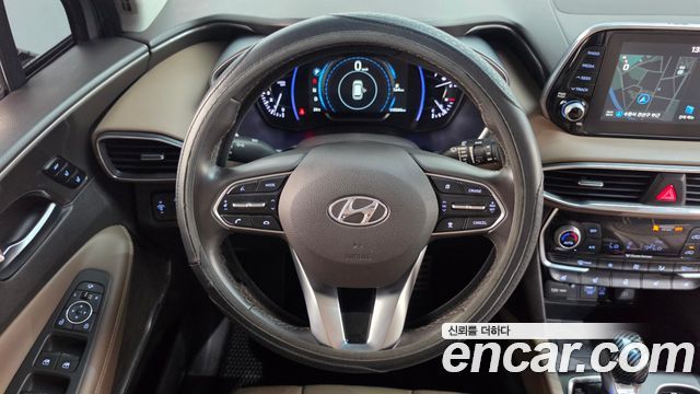 Hyundai Santafe 2019 — photo 13
