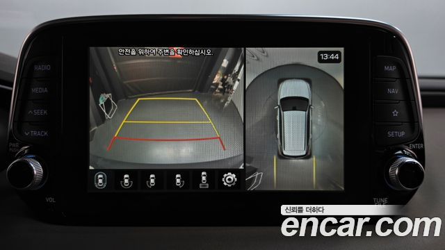 Hyundai Santafe 2019 — photo 15
