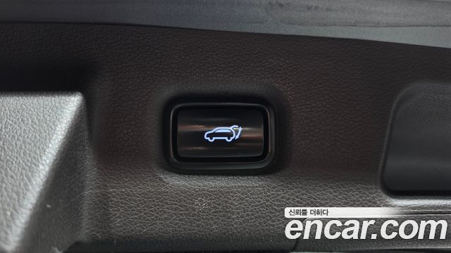 Hyundai Santafe 2019 — photo 19