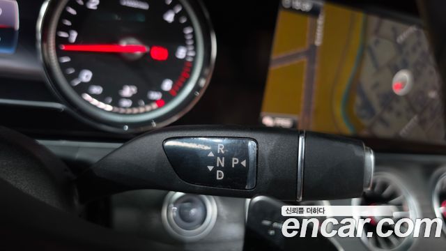 Mercedes-Benz E-Class 2019 — photo 9