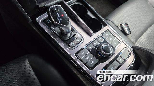 Hyundai Equus 2015 — photo 9