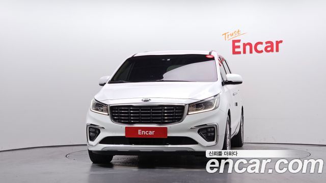 Kia Canival 2019 — photo 3