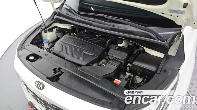 Kia Canival 2019 — photo 6