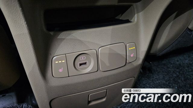Kia Canival 2019 — photo 18