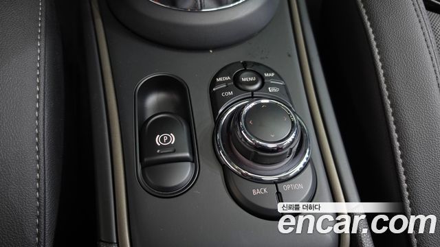 Mini Countryman 2023 — photo 17