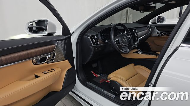 Volvo S90 2021 — photo 13