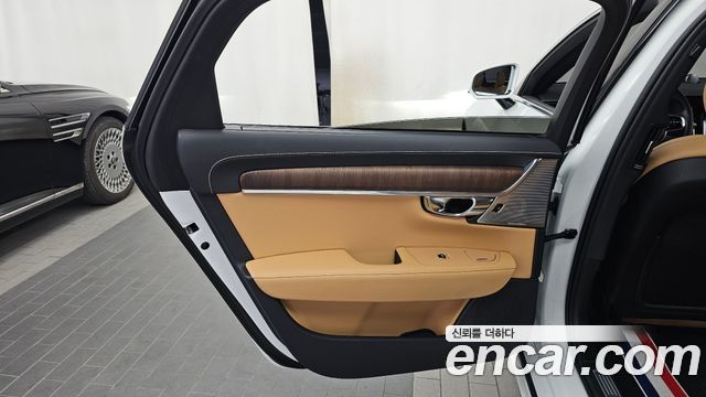 Volvo S90 2021 — photo 15