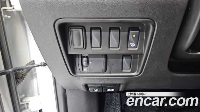 Renault Korea QM6 2022 — photo 14