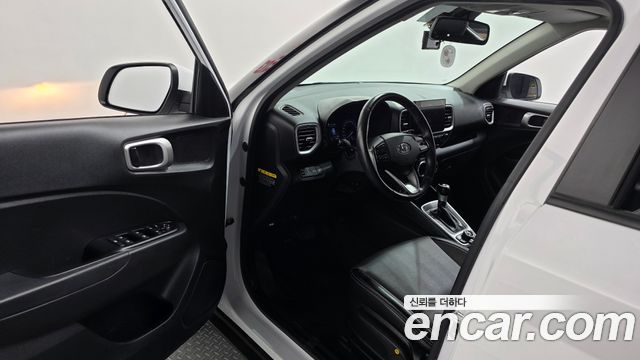 Hyundai Venue 2020 — photo 13