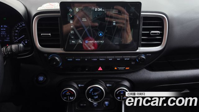 Hyundai Venue 2020 — photo 18