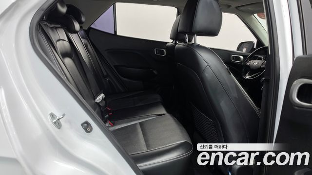 Hyundai Venue 2020 — photo 23