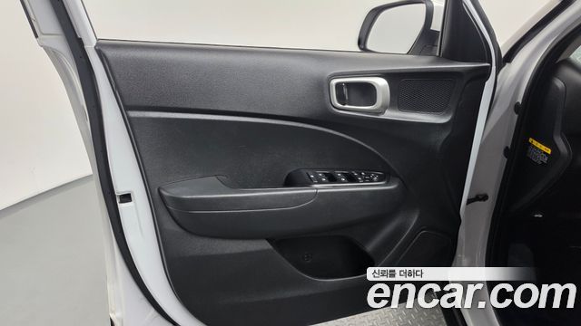Hyundai Venue 2020 — photo 14