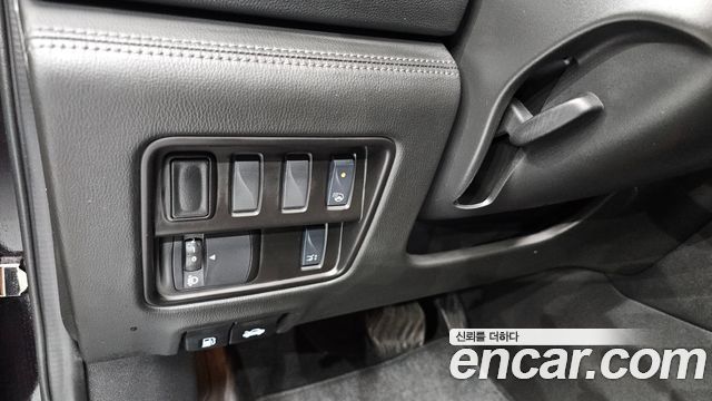 Renault Korea QM6 2022 — photo 22