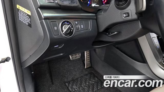 Hyundai i40 2016 — photo 23