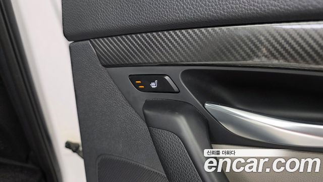Hyundai i40 2016 — photo 25