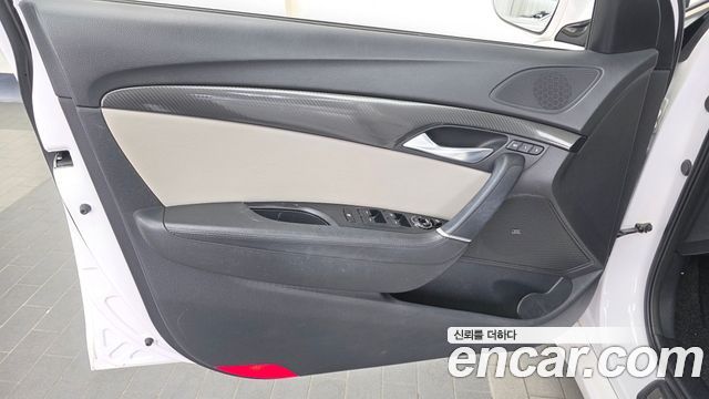 Hyundai i40 2016 — photo 14