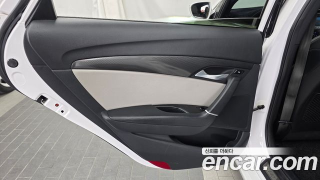 Hyundai i40 2016 — photo 15