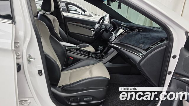 Hyundai i40 2016 — photo 16