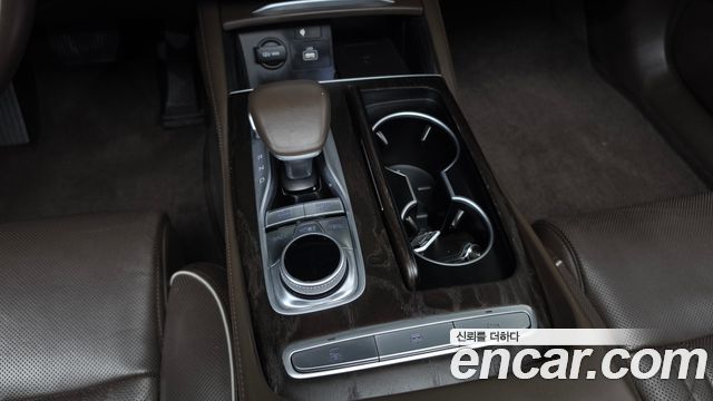Kia K9 2019 — photo 12