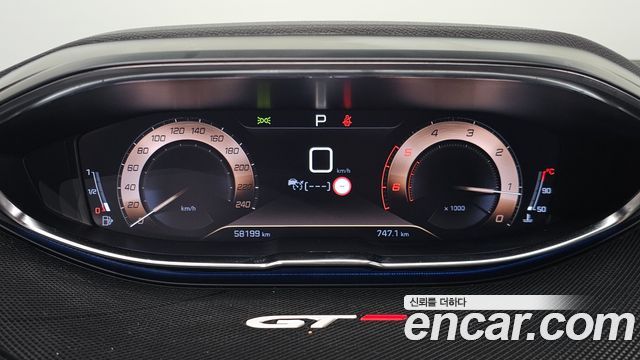 Peugeot 3008 2021 — photo 11