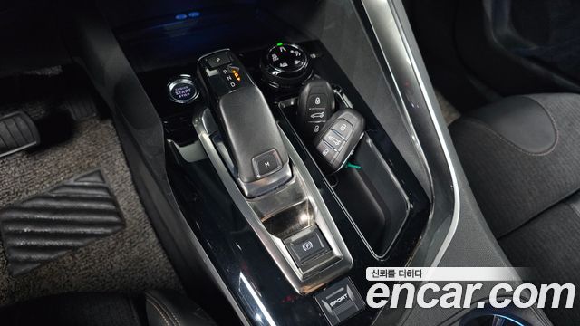 Peugeot 3008 2021 — photo 12