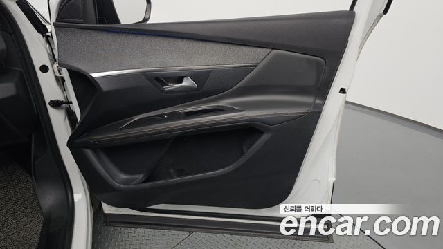 Peugeot 3008 2021 — photo 15