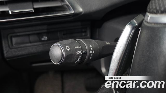 Peugeot 3008 2021 — photo 27