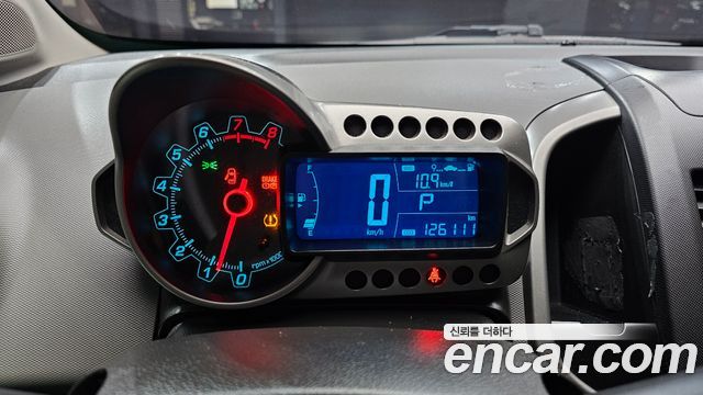 Chevrolet Korea Aveo 2016 — photo 11