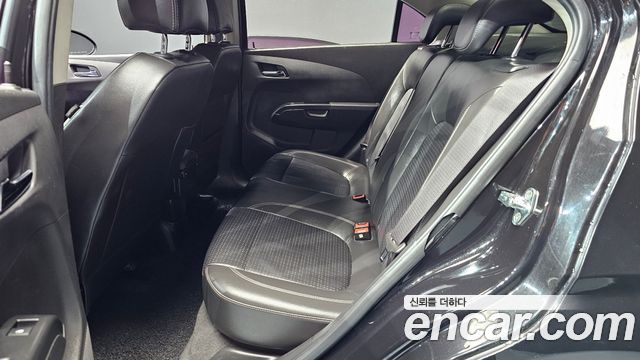 Chevrolet Korea Aveo 2016 — photo 18
